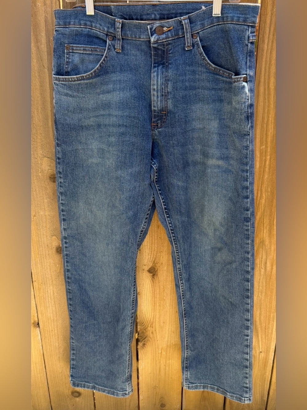 Wrangler men’s Blue‎ Denim Jeans 33x30